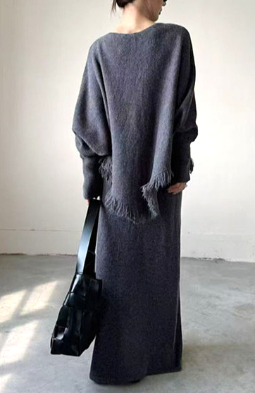 LARA - Cozy Chic Knit Set with Skirt and Fringed Poncho