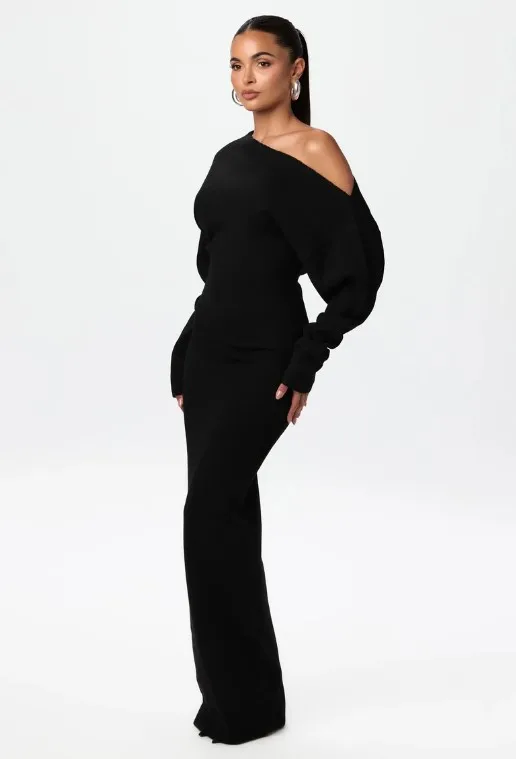 LIVIA - Elegant One-Shoulder Dress